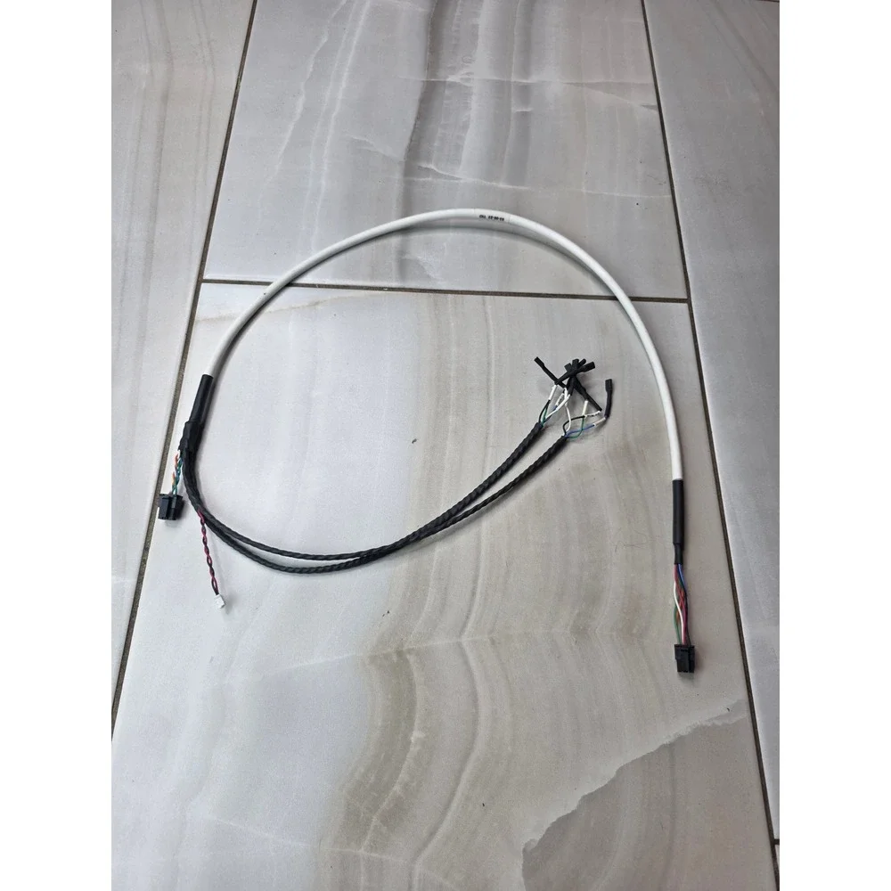 Multi-Pin Electronic Wiring Harness with 6-Pin Molex and‎ 2-Pin Connectors F2